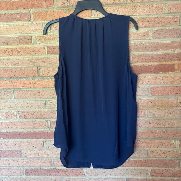 Joie Silk Blouse M Sleeveless Top Navy Blue Pleated Button Down Medium - Picture 2 of 5